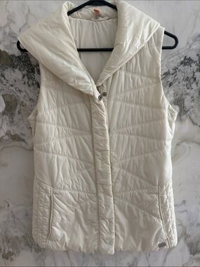 Lucy Cream Quilted Sleeveless Puffer Vest